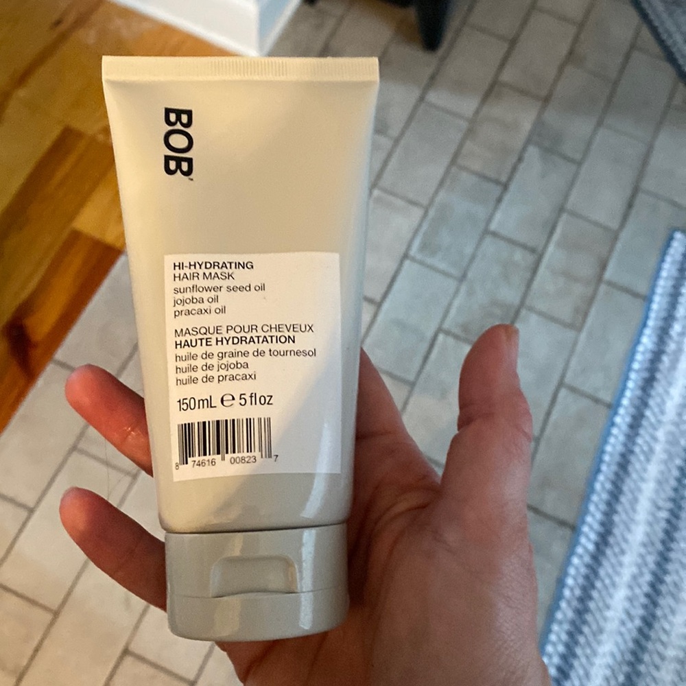 BOB used twice Aveda salon